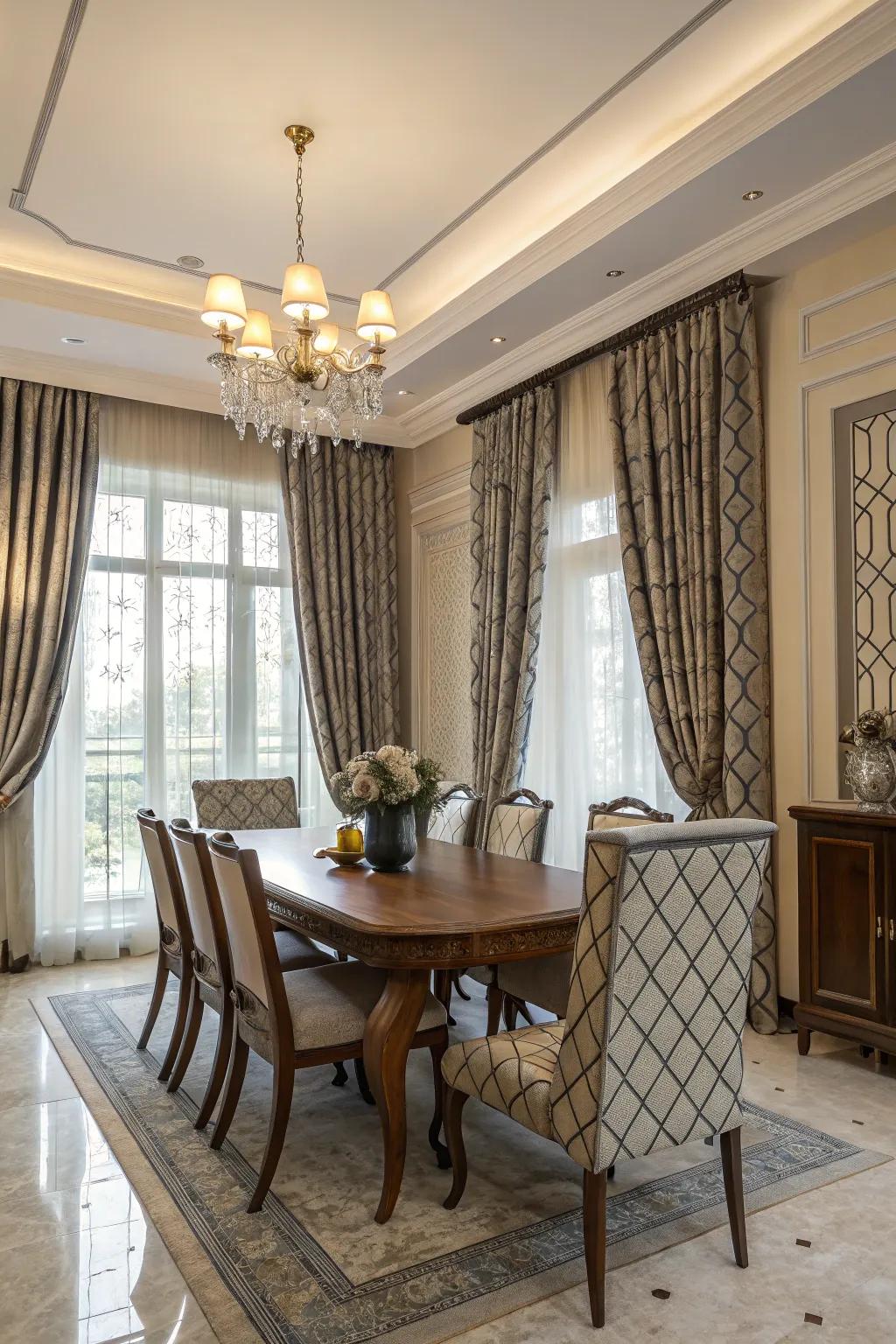 A blend of classic and modern styles creates a dynamic dining space.