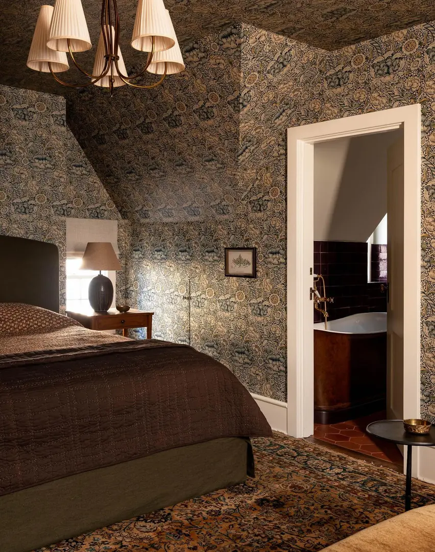 1. Vintage Copper & Charcoal Charm (Wallpaper Ideas for Bedroom)