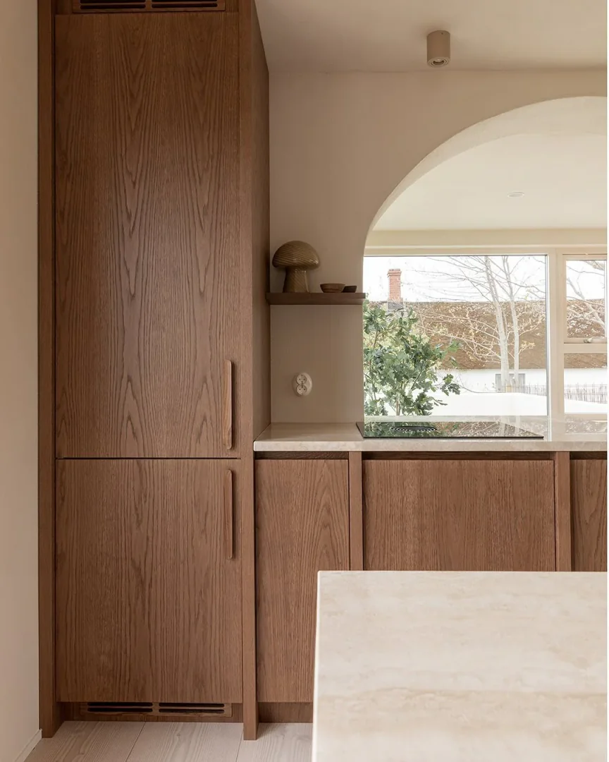 11. Minimalist Wood with Stone Countertops (Wooden Kitchen Ideas)