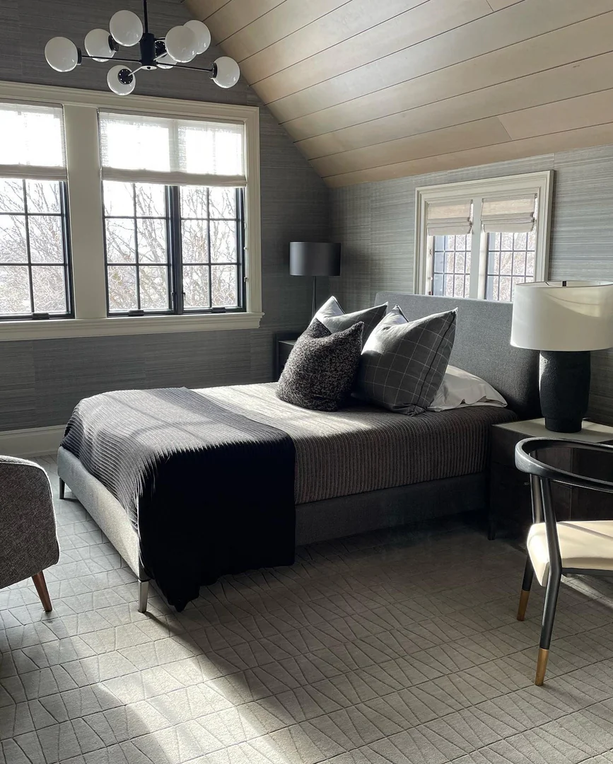 13. Contemporary Grayscale Warmth (Grayscale Bedroom Ideas)